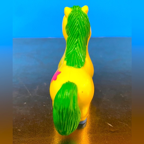 MINIATURE COLLECTIBLE LOVE PONY VINTAGE 1992 SOMA TOYS SOLID PVC 2” - Picture 3 of 5